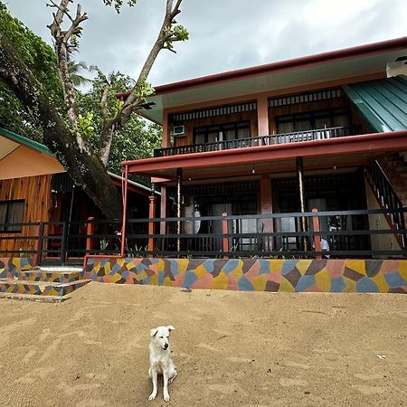Fabregas Beach Cottages El Nido Luaran gambar