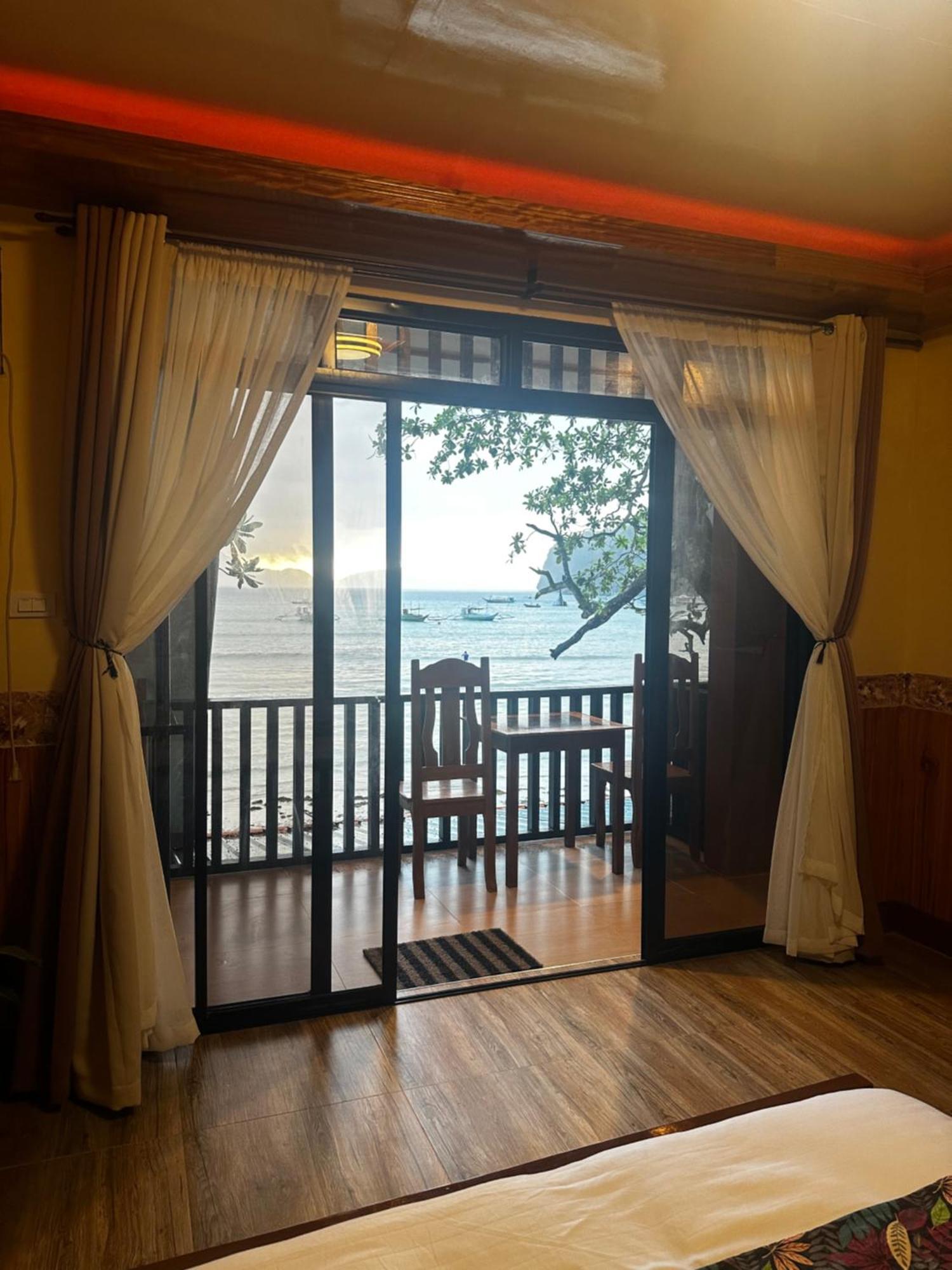 Fabregas Beach Cottages El Nido Luaran gambar